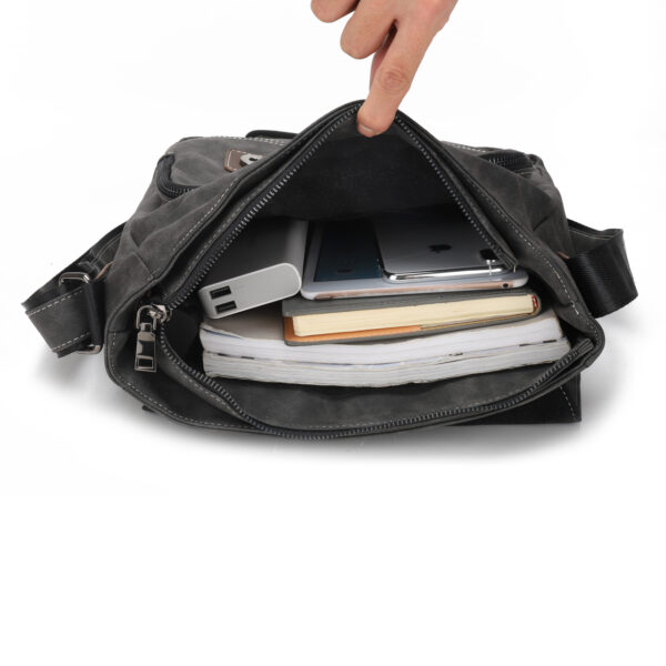 waterproof durable outdoor handbag messenger bag
